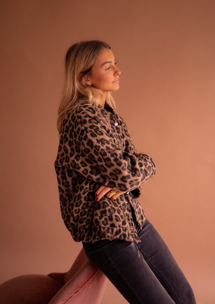 Dascha - Trendige Jacke mit Leopardenmuster